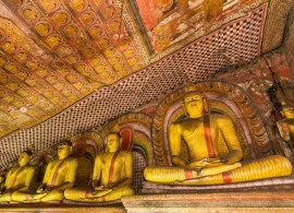 Srí Lanka - chrám v Dambulle