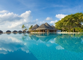 Dusit Thani Maledivy - bazén