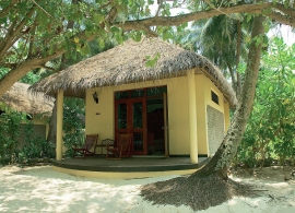 Ellaidhoo Maldives by Cinnamon - plážový bungalov