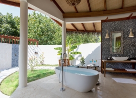 Furaveri island resort - Dhoni vila s bazénem, koupelna