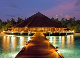 Hideaway beach resort Maledivy - restaurace