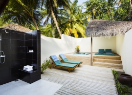 Meeru island resort - plážová vila s jacuzzi, koupelna