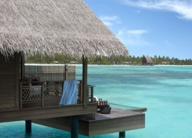 Shangri La´s Villingili Maledivy - vodní vila