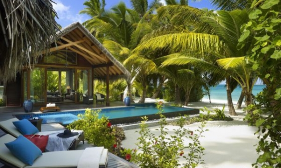 Shangri La´s Villingili Maledivy - plážová vila