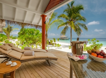 Kudafushi island resort